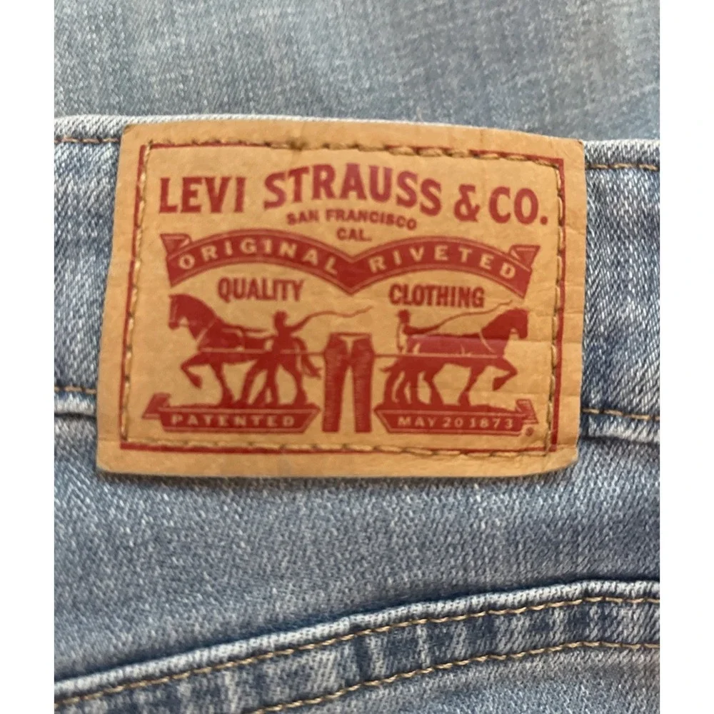 Levi's 721 Denim Jeans Women's 27 Blue‎ High Rise Skinny Stretch Light Wash